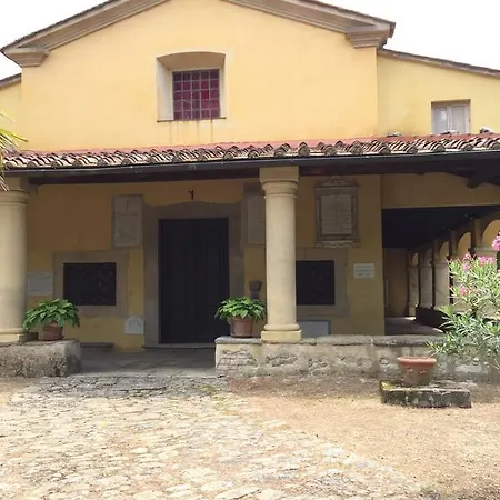 Serendipity House Bed & Breakfast 3*